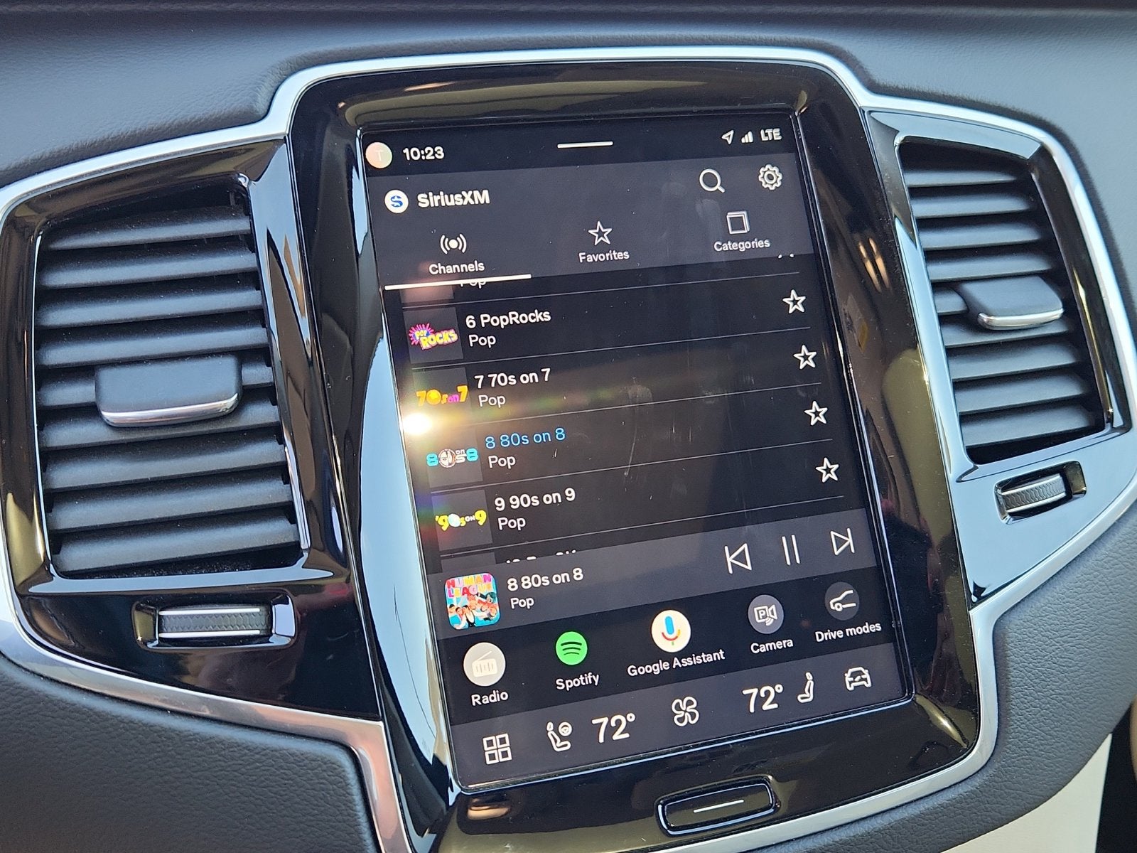 2023 Volvo XC90 Recharge Plug-In Hybrid Ultimate AWD
