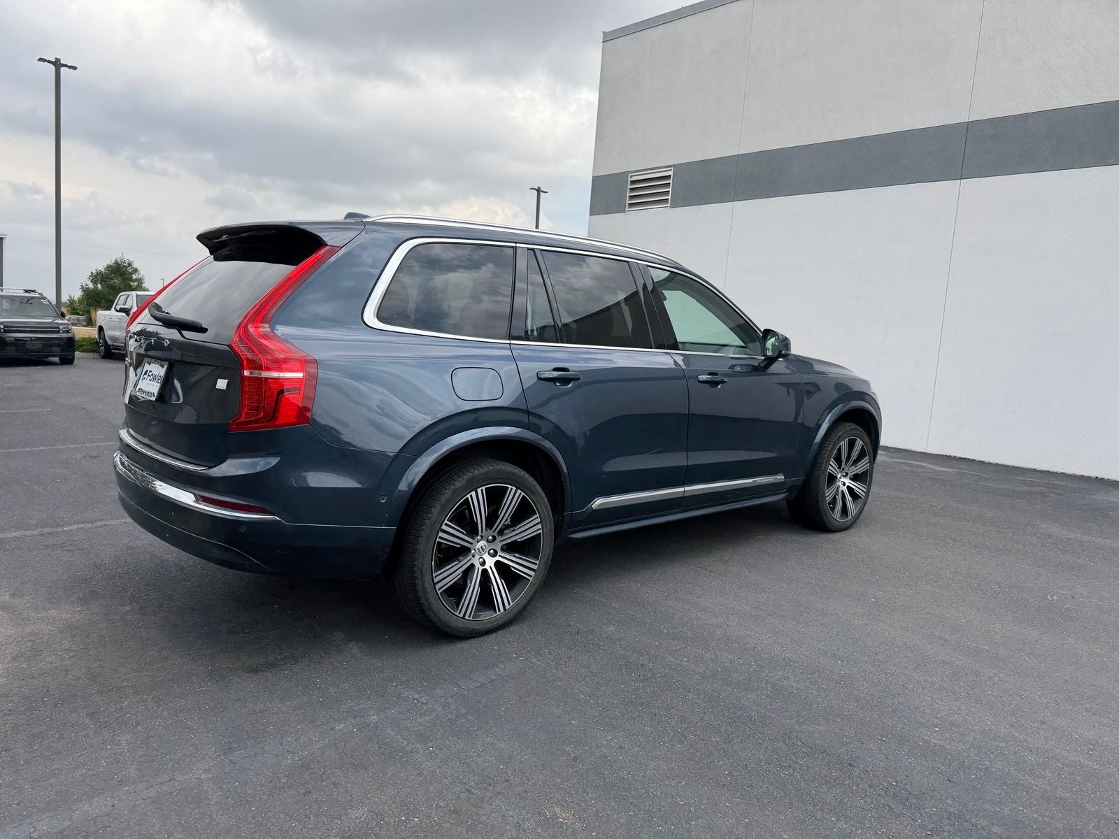 2023 Volvo XC90 Recharge Plug-In Hybrid Ultimate AWD