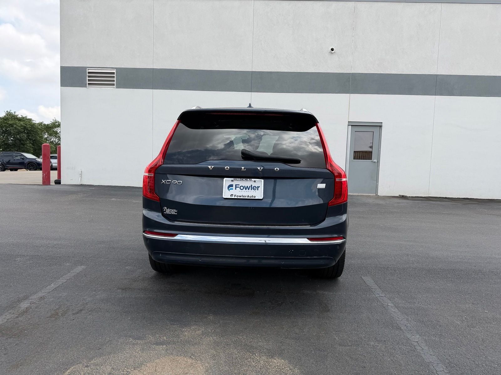 2023 Volvo XC90 Recharge Plug-In Hybrid Ultimate AWD