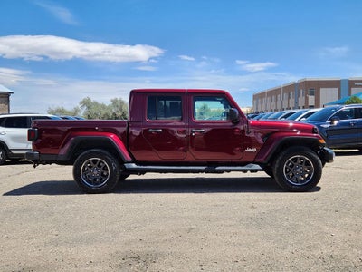 2022 Jeep Gladiator Overland
