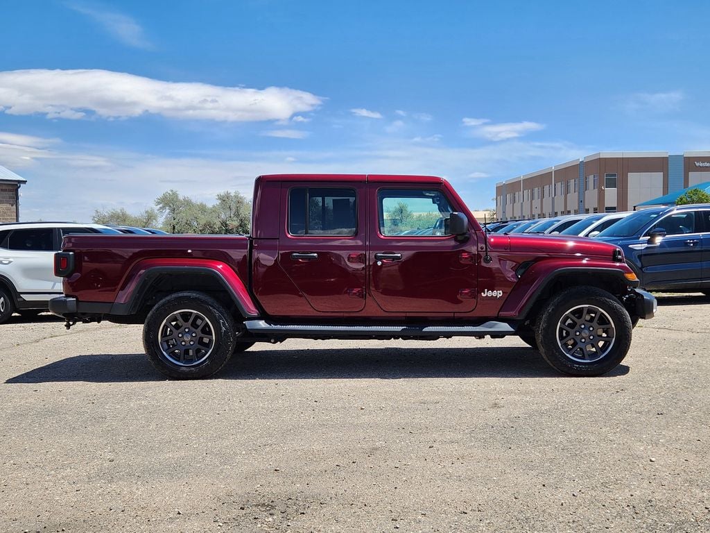 2022 Jeep Gladiator Overland
