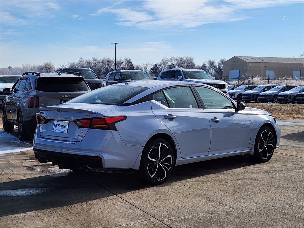 2023 Nissan Altima 2.5 SR