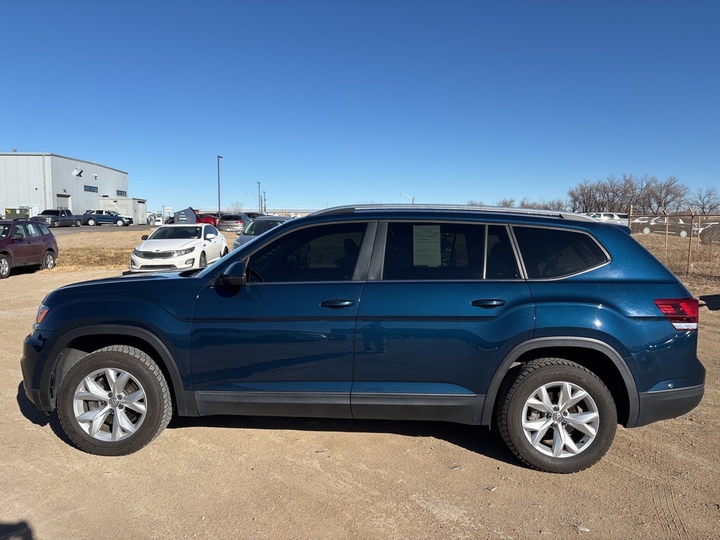 2019 Volkswagen Atlas 2.0T SE w/Technology w/Technology
