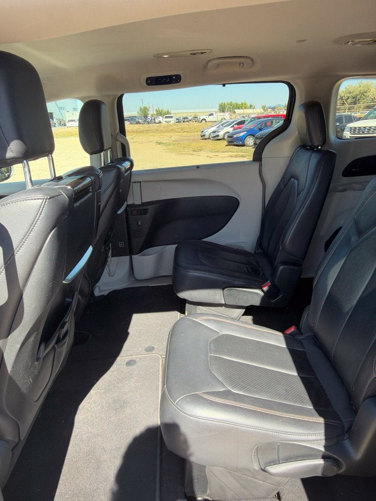 2017 Chrysler Pacifica Touring L Plus
