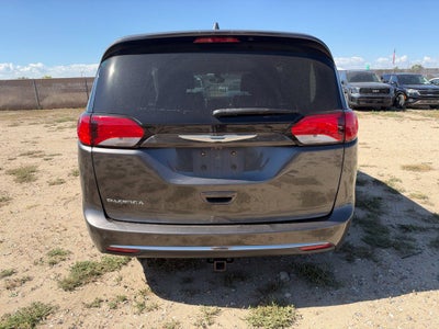 2017 Chrysler Pacifica Touring L Plus