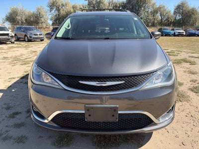 2017 Chrysler Pacifica Touring L Plus