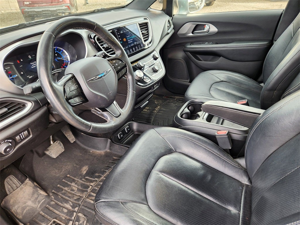 2019 Chrysler Pacifica Hybrid Touring L