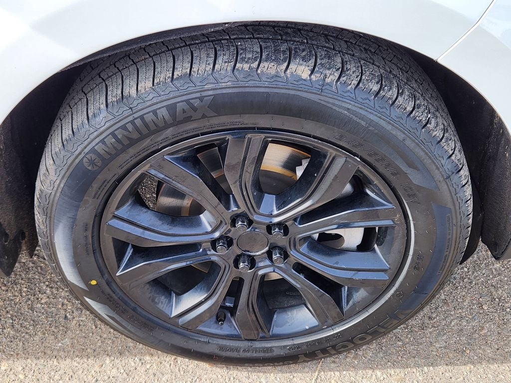 2021 Ford Edge Titanium