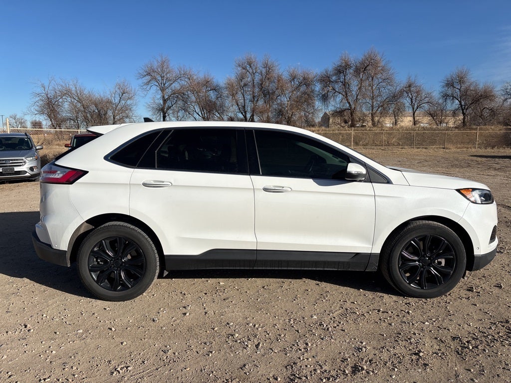 2021 Ford Edge Titanium