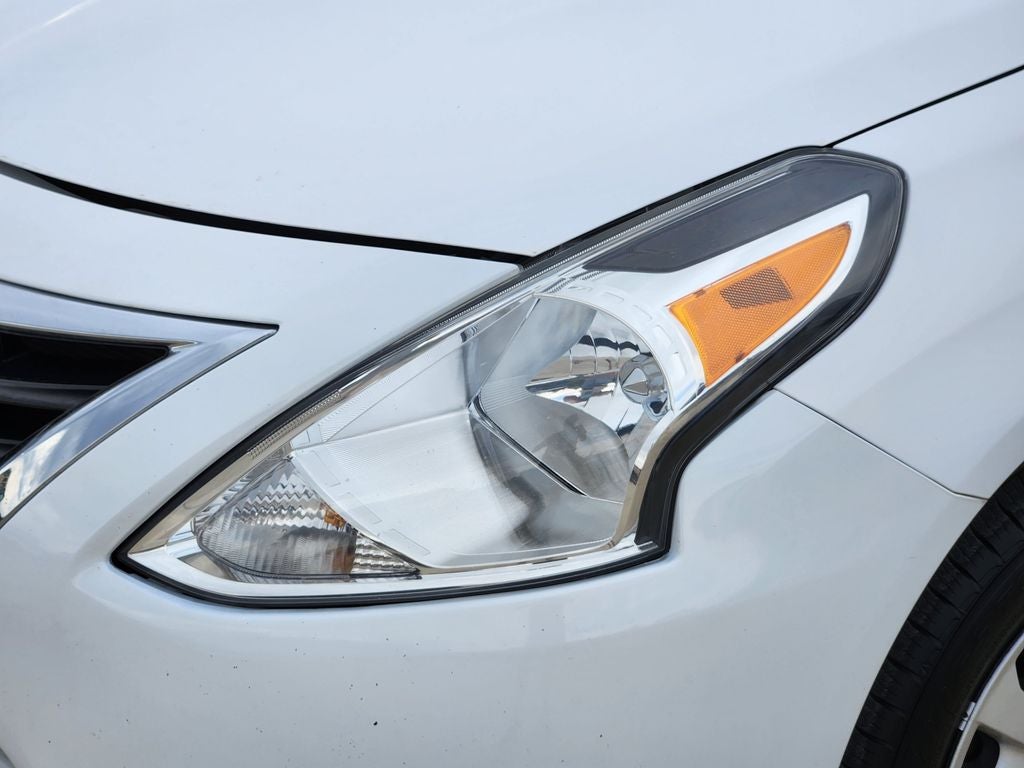 2017 Nissan Versa 1.6 S