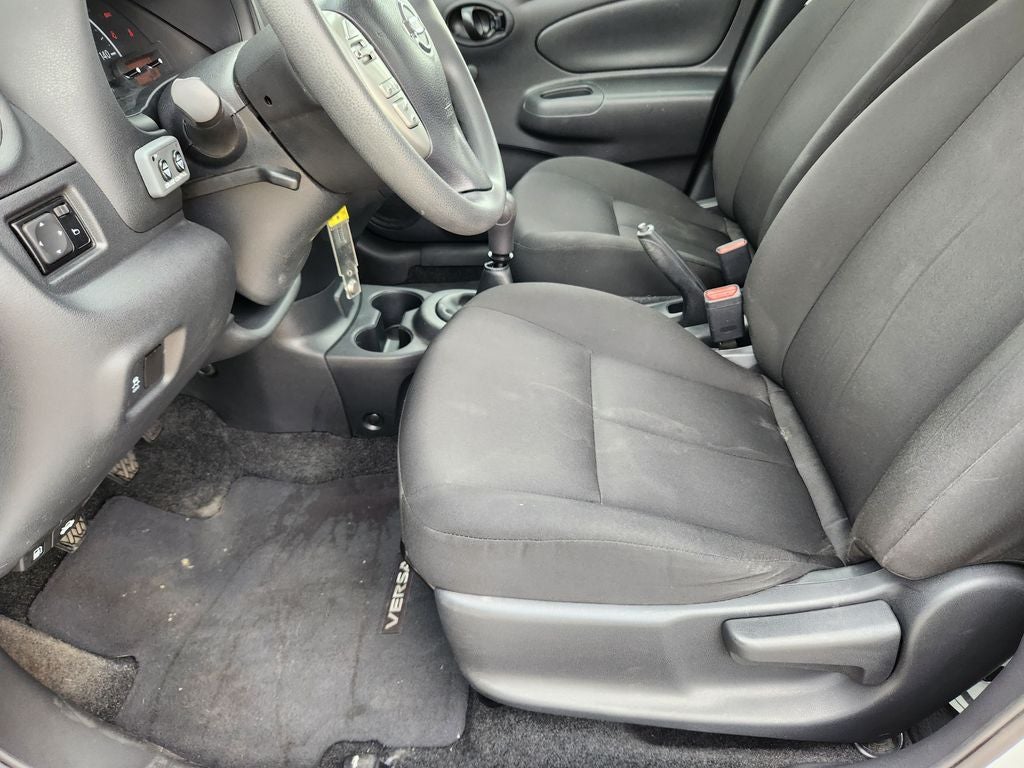 2017 Nissan Versa 1.6 S