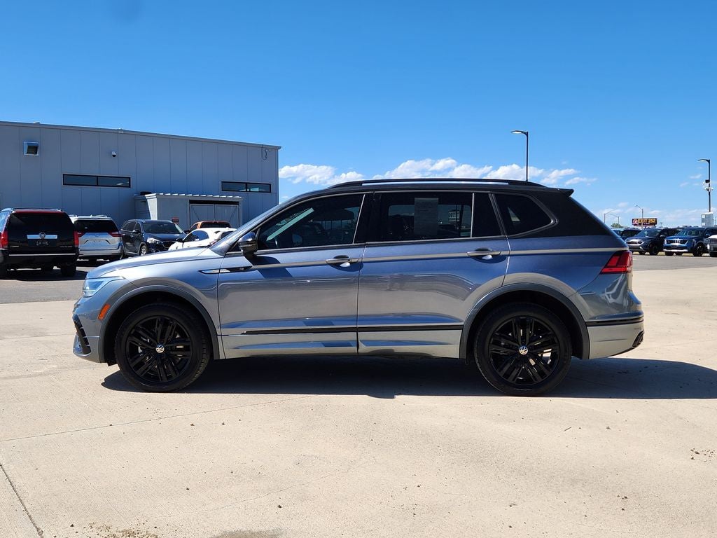 2022 Volkswagen Tiguan 2.0T SE R-Line Black