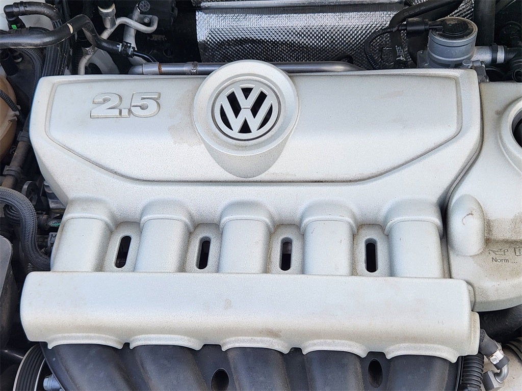 2009 Volkswagen Beetle 2.5L Black Tie Edition