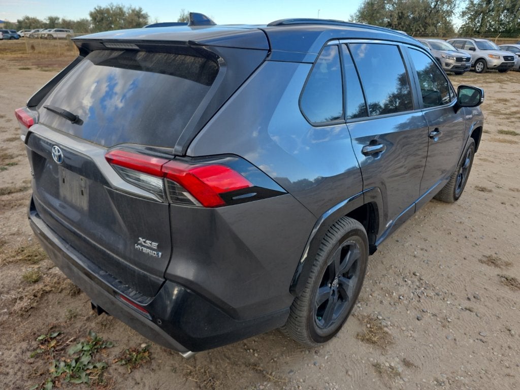 2021 Toyota RAV4 Hybrid XSE