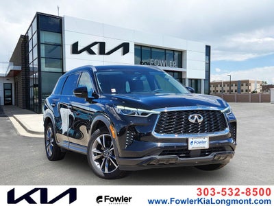 2023 INFINITI QX60 LUXE