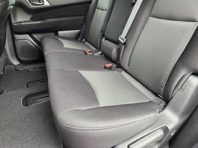 2017 Nissan Pathfinder SV