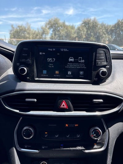 2020 Hyundai Santa Fe SE