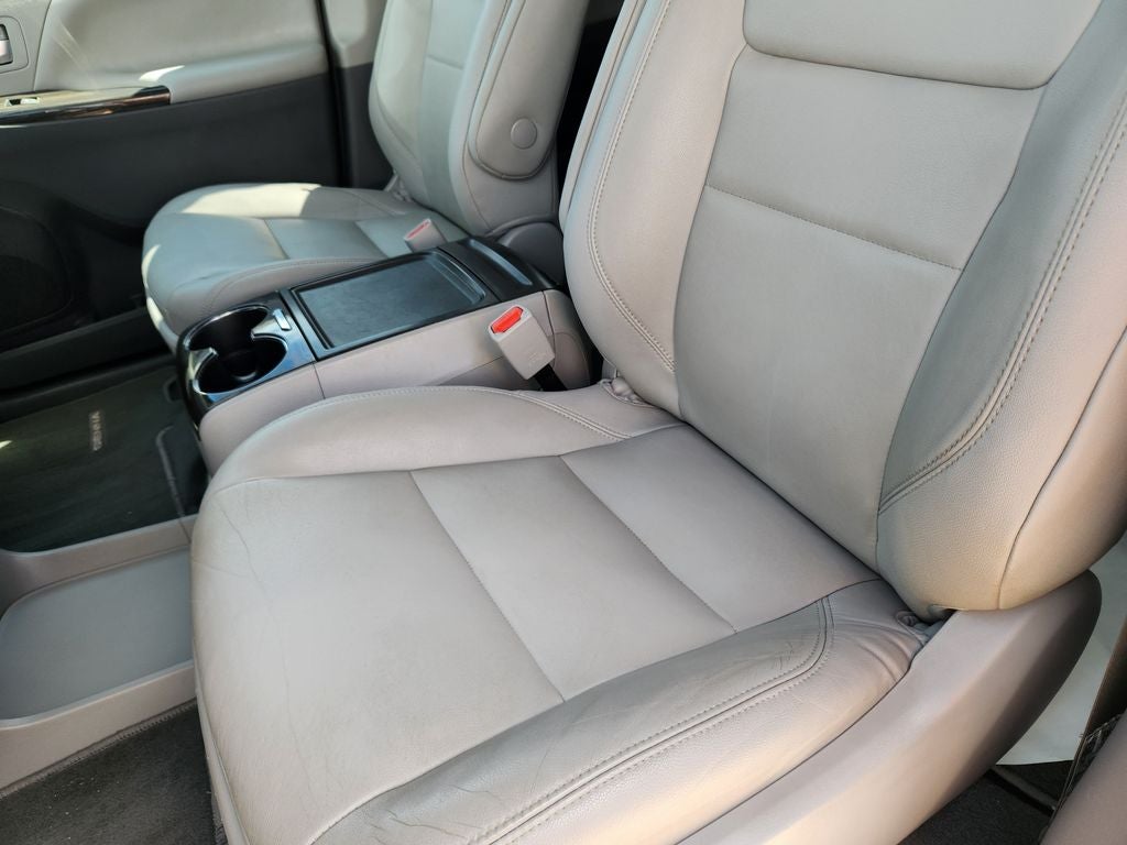 2019 Toyota Sienna XLE Premium 7 Passenger