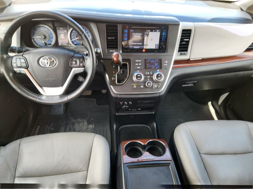 2017 Toyota Sienna Limited Premium 7 Passenger