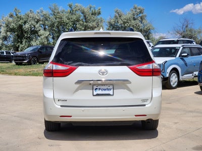 2017 Toyota Sienna Limited Premium 7 Passenger