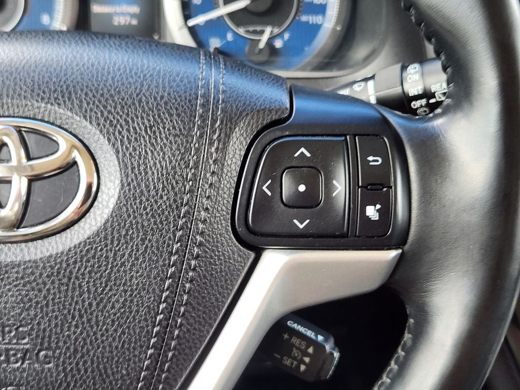 2017 Toyota Sienna Limited Premium 7 Passenger