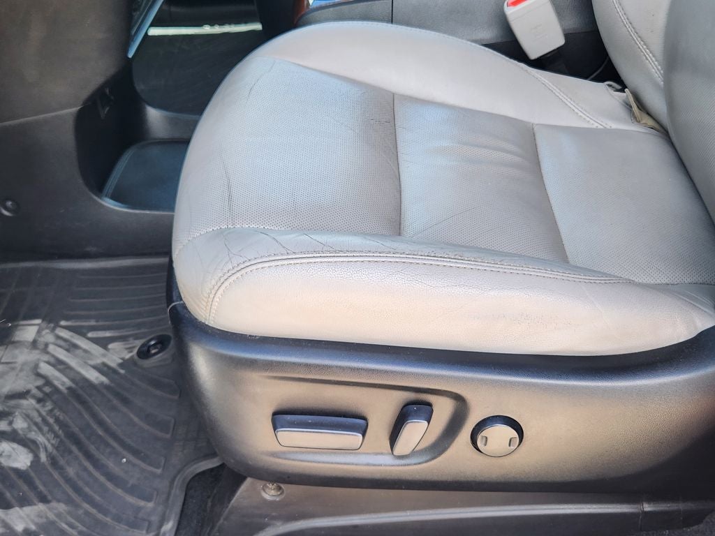 2017 Toyota Sienna Limited Premium 7 Passenger
