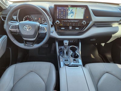2022 Toyota Highlander Limited
