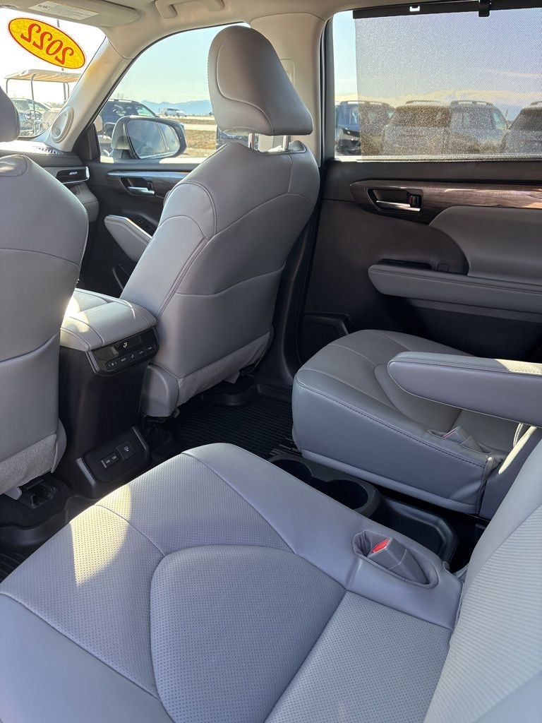 2022 Toyota Highlander Limited