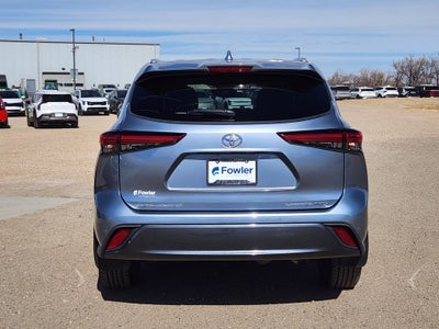 2022 Toyota Highlander Limited