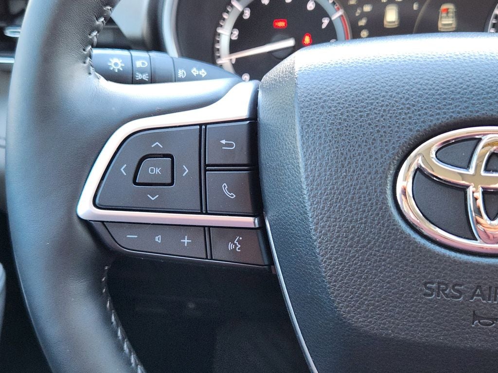 2022 Toyota Highlander Limited