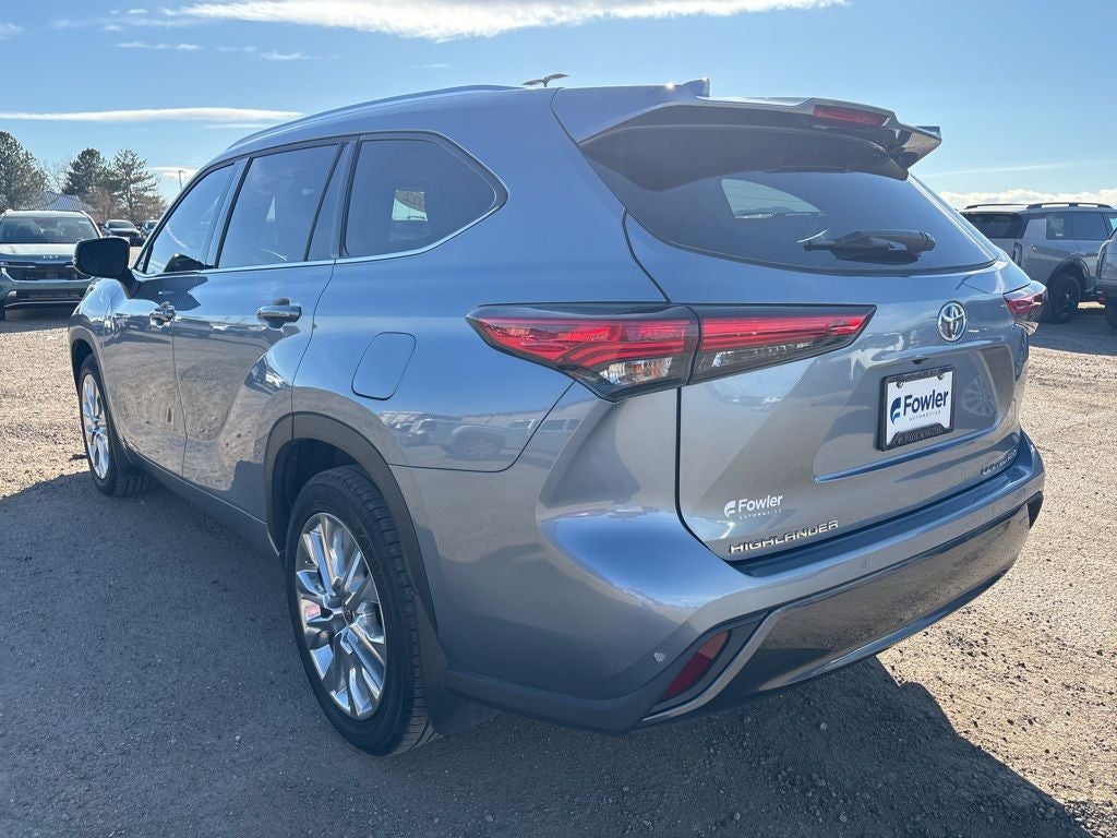 2022 Toyota Highlander Limited