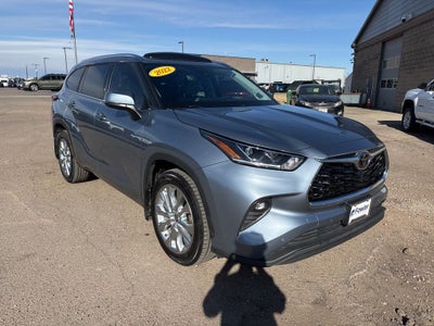 2022 Toyota Highlander Limited