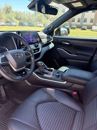 2024 Toyota Highlander XSE