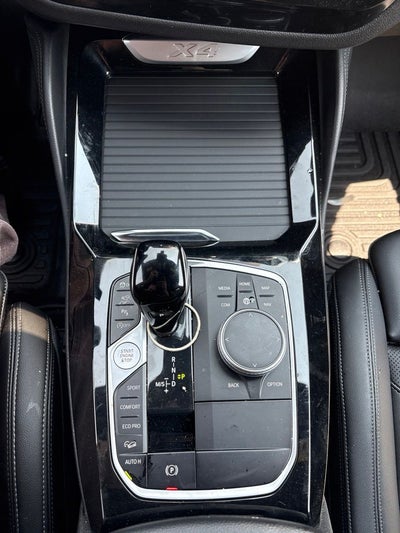 2024 BMW X4 xDrive30i
