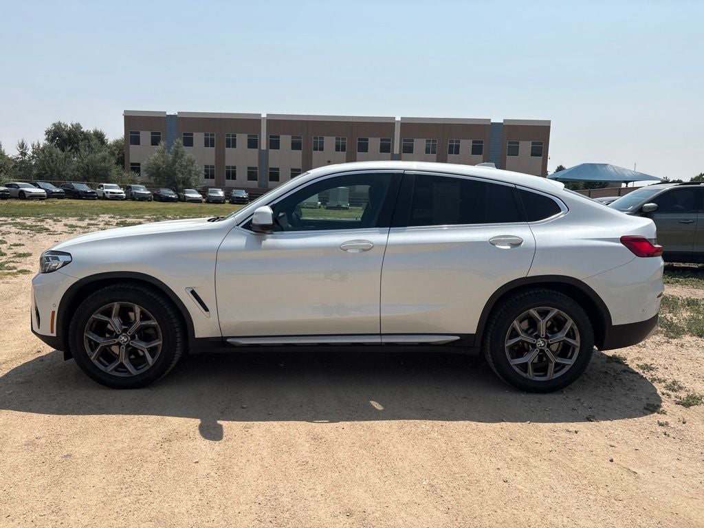 2024 BMW X4 xDrive30i