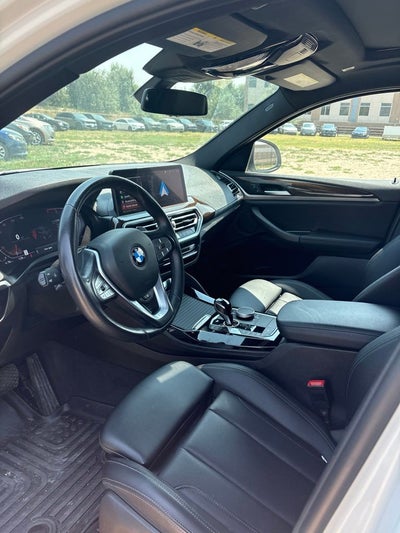 2024 BMW X4 xDrive30i