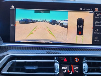 2023 BMW X6 M50i