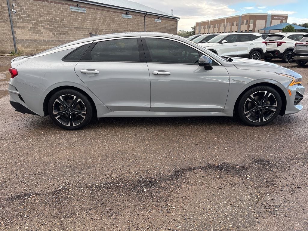 2022 Kia K5 GT-Line