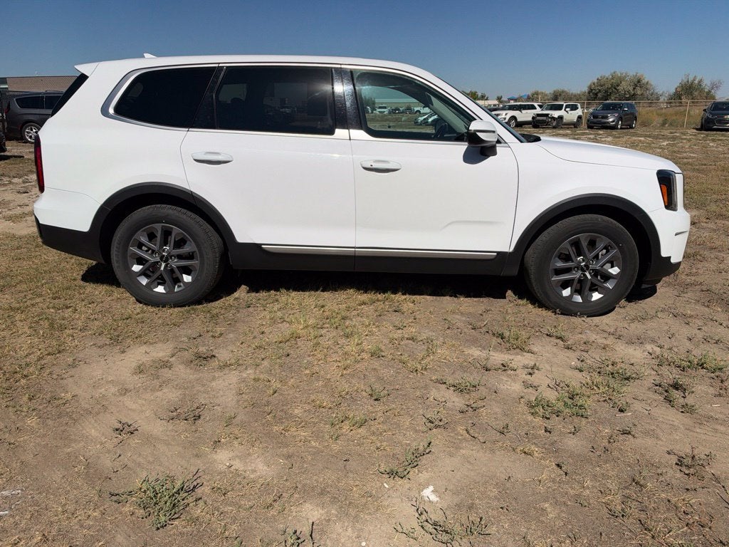 2023 Kia Telluride LX