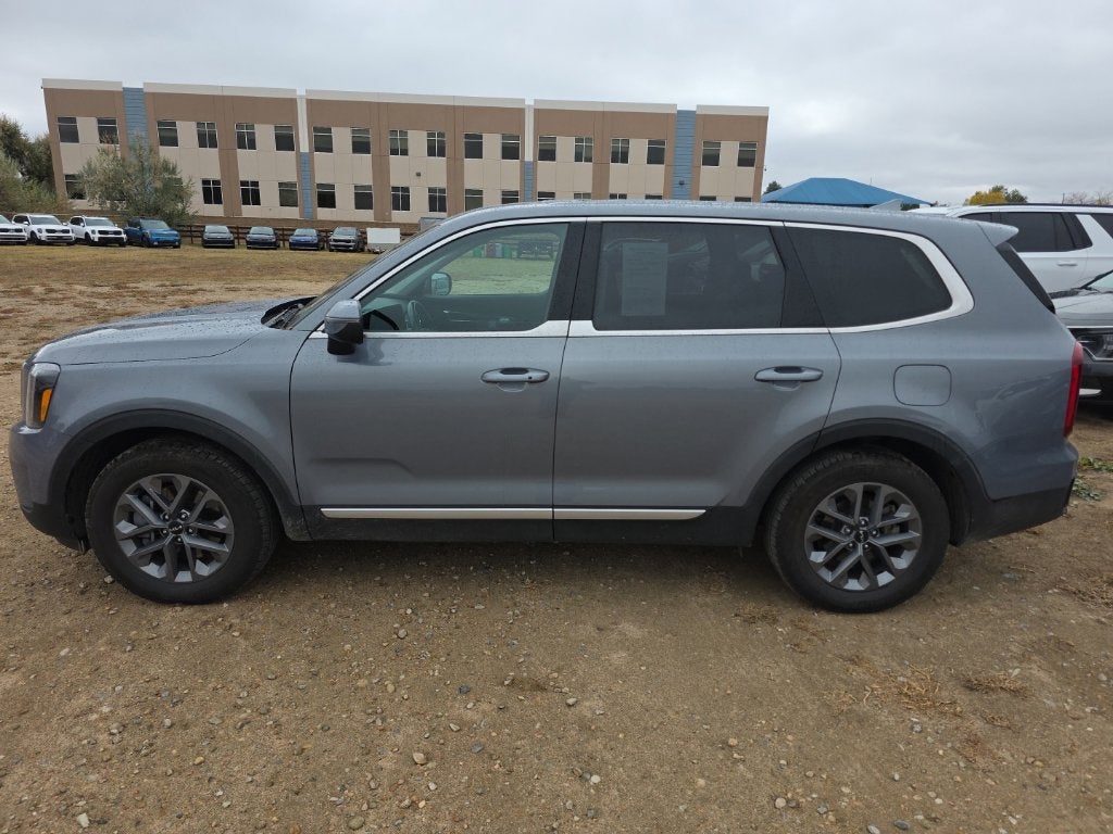 2024 Kia Telluride LX