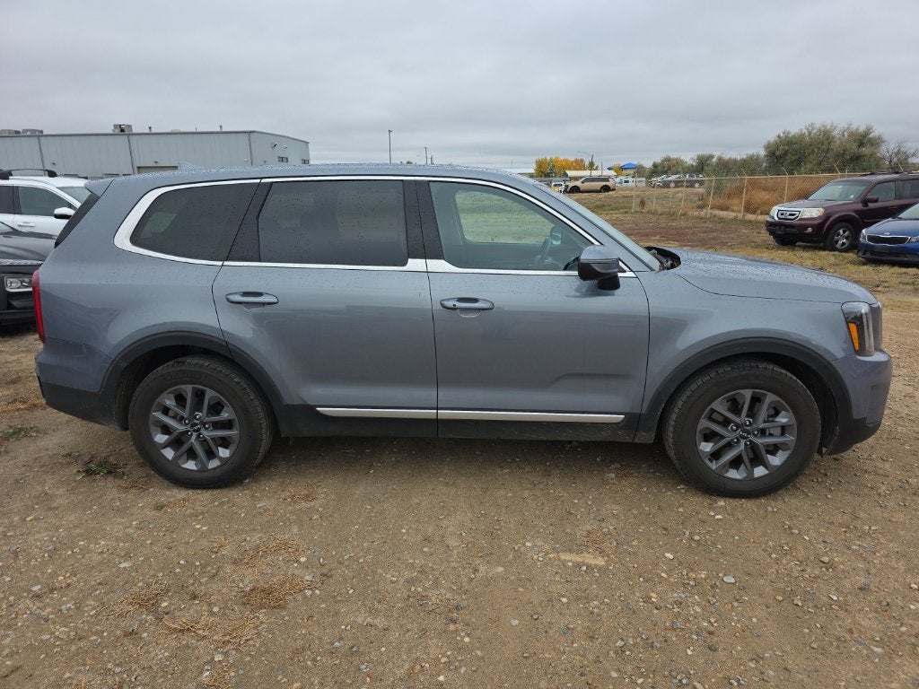 2024 Kia Telluride LX