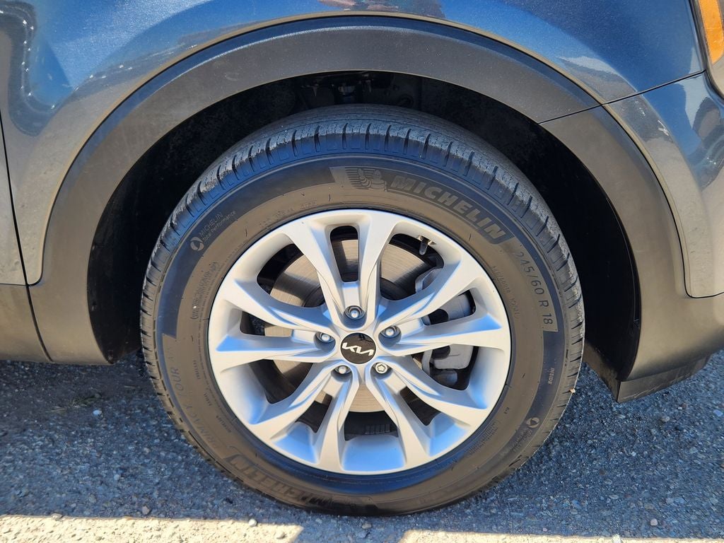 2022 Kia Telluride LX