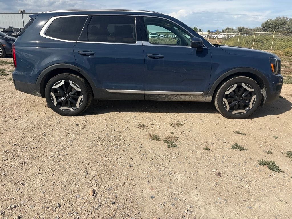2023 Kia Telluride S