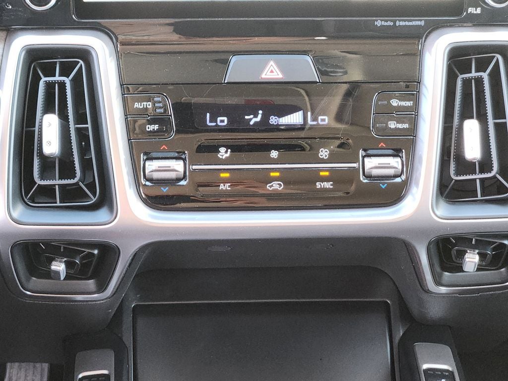2023 Kia Sorento X-Line S