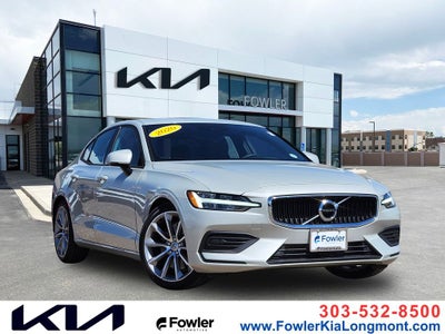 2020 Volvo S60 T6 Momentum