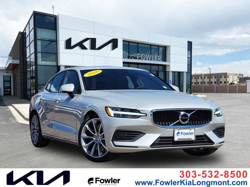 2020 Volvo S60 T6 Momentum