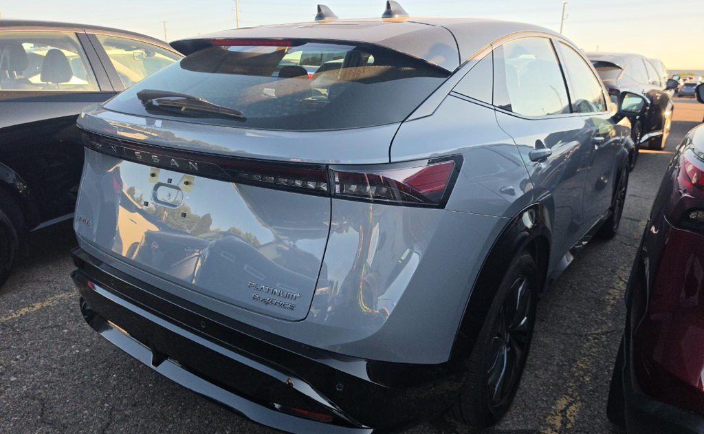 2023 Nissan Ariya PLATINUM+ e-4ORCE