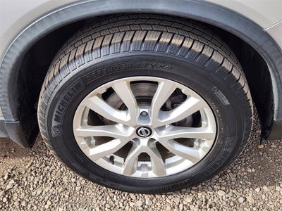 2017 Nissan Rogue SV