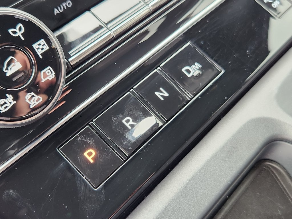 2025 Nissan Armada Platinum