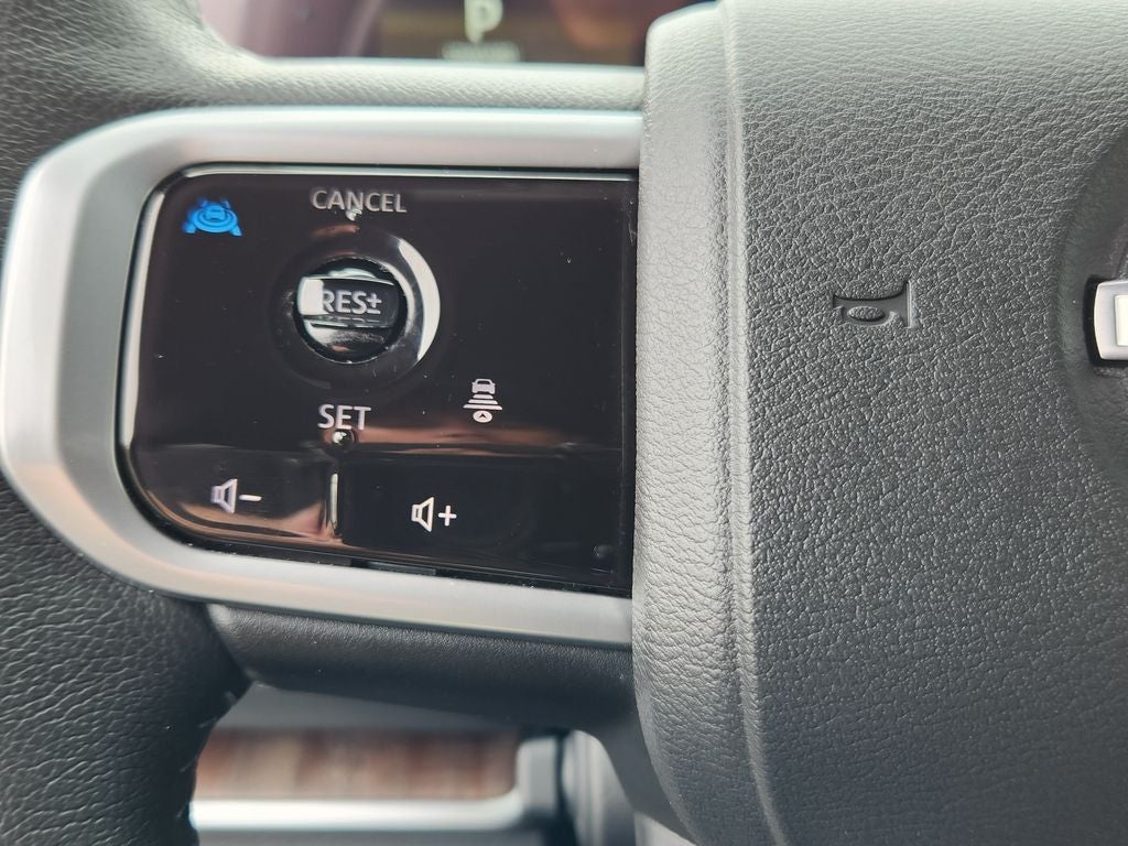 2025 Nissan Armada Platinum